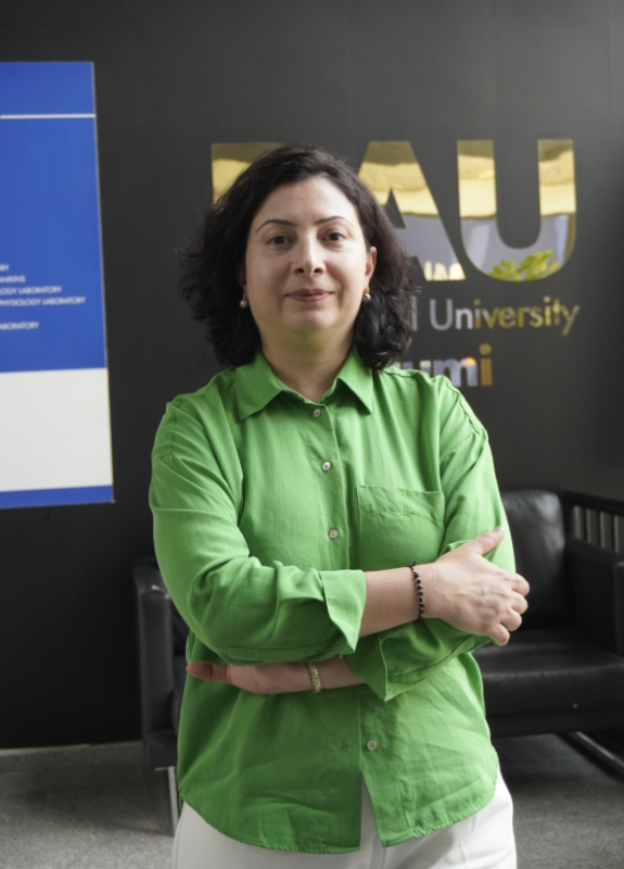 ცირა კაპანაძე